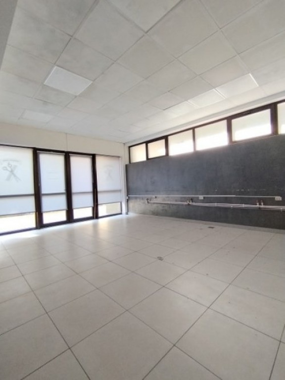 Berceni, parter, 52mp, vad comercial, open space, comision zero.