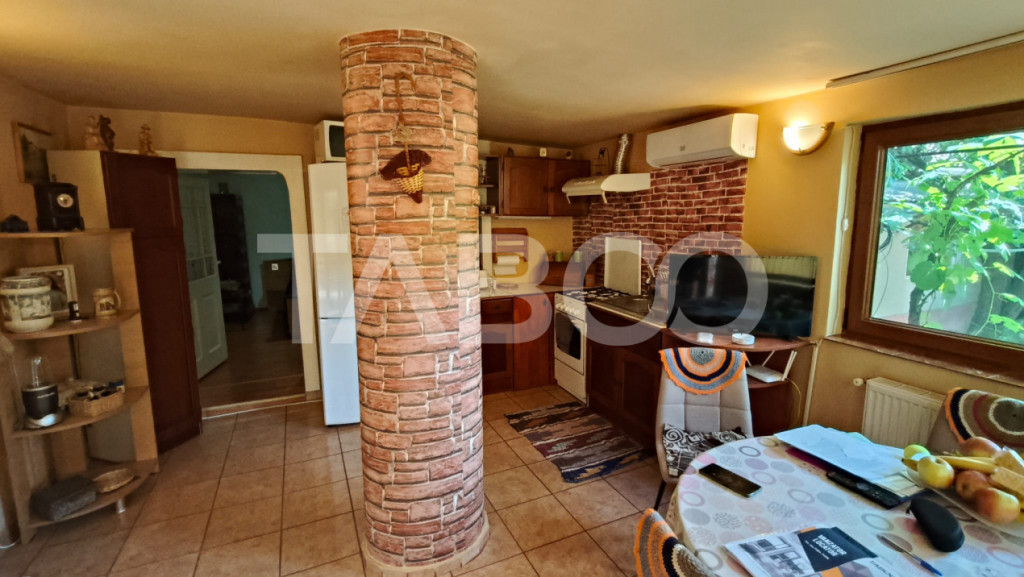 Casa de vanzare în Sebes zona semicentrala