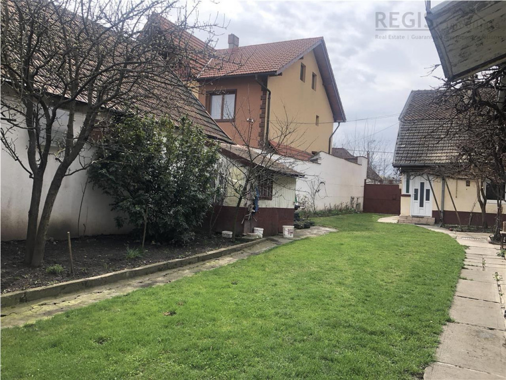 2 Case 1700 MP Teren Si Gradina | Sanpetru Central