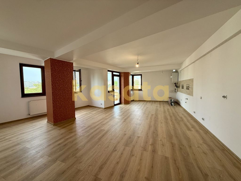 OPORTUNITATE | VITAN | 76.9 MPU | RENOVAT | LOC DE PARCARE