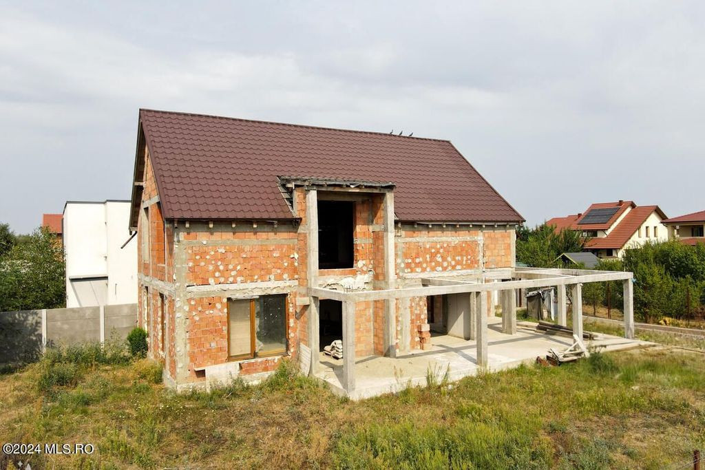 Mosnita Noua - Campului - Vila, 3 nivele, 231 MP UTILI, l...