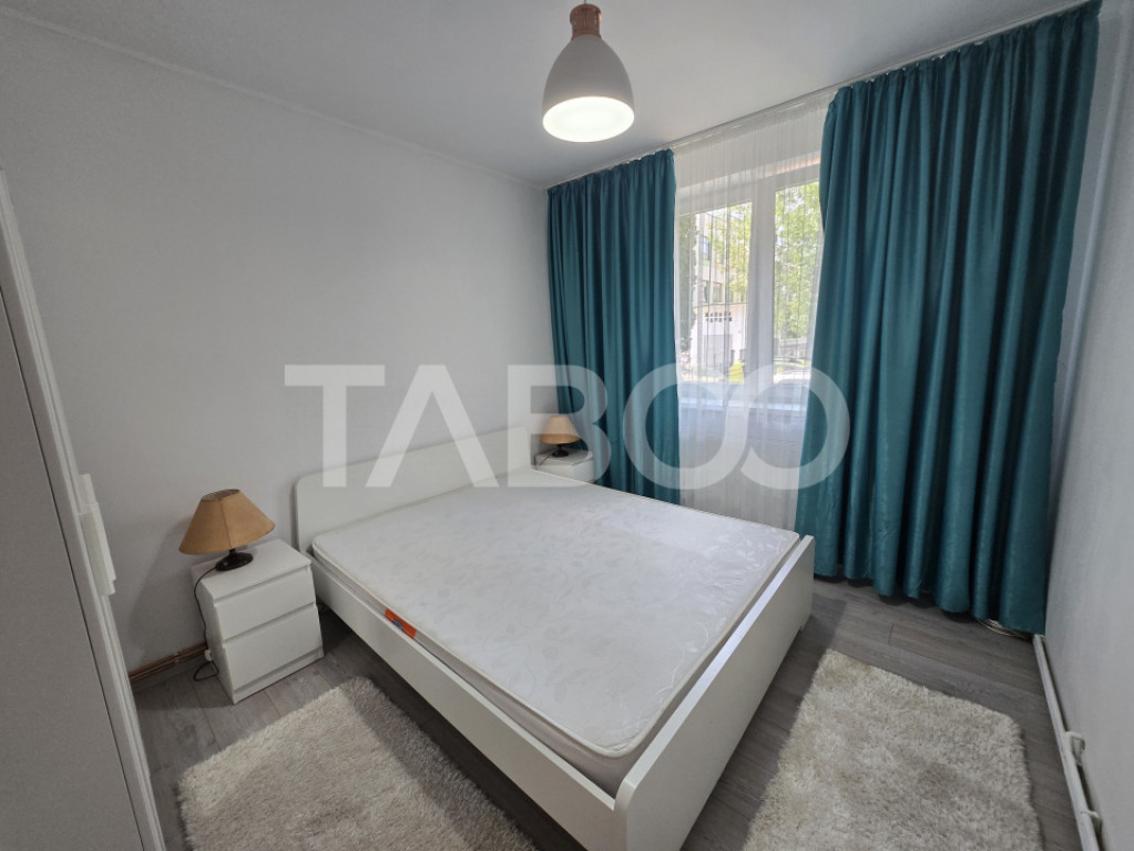 Apartament 3 camere 80mp de inchiriat decomandat zona Mihai