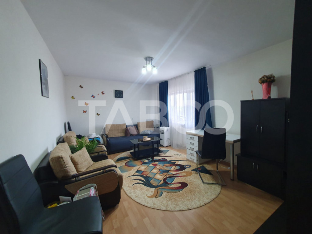 Apartament 2 camere decomandat 70 mp + 4 mp balcon zona Camp