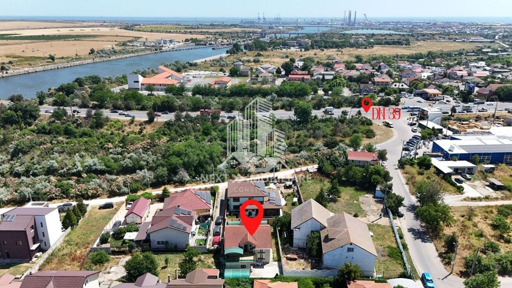 Casa 5 camere cu teren 942 mp Agigea