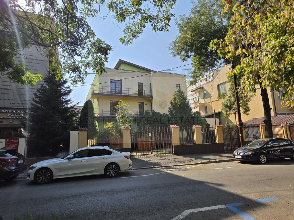 CLĂDIRE 995 mp - ACTIVITĂȚI EDUCAȚIONALE, MEDICALE SA...