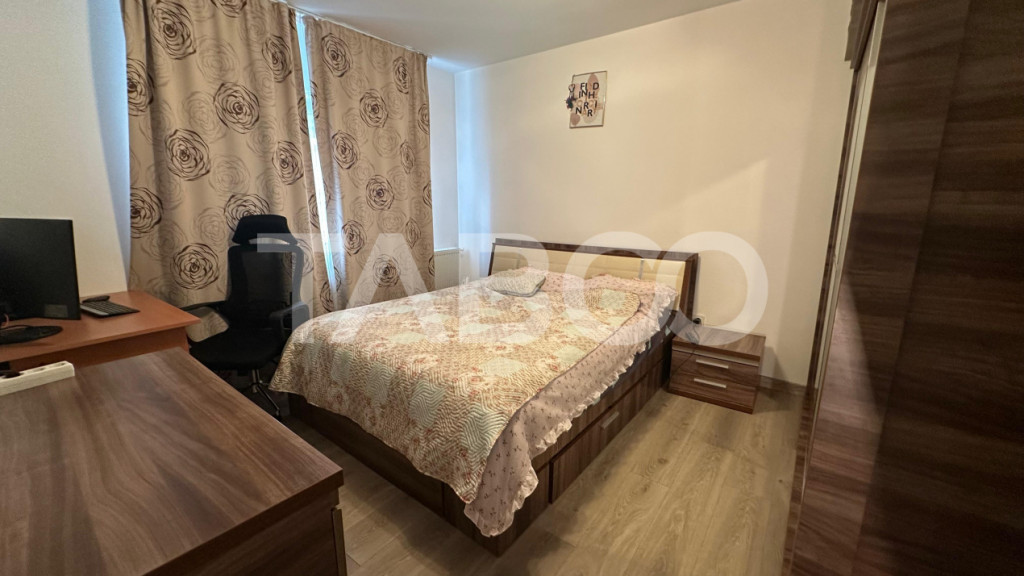 Apartament decomandat 3 camere balcon loc parcare Arhitectil