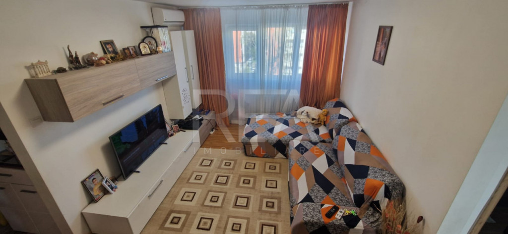 Apartament 3 camere Baba Novac – renovat, parcare inclusă
