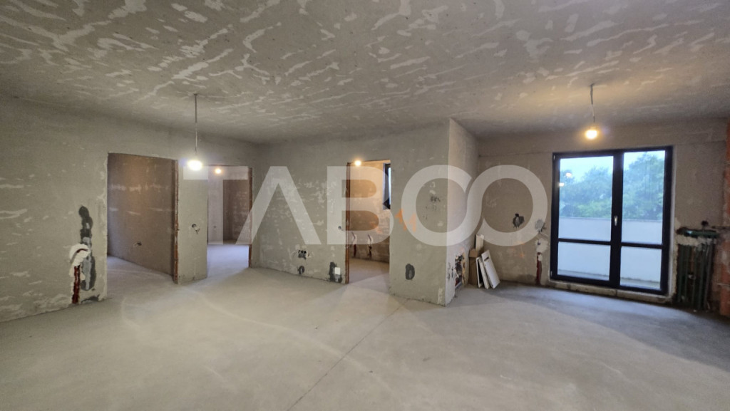 Trei apartamente de vanzare 86 mp 70 mp 60 mp pret foarte bu