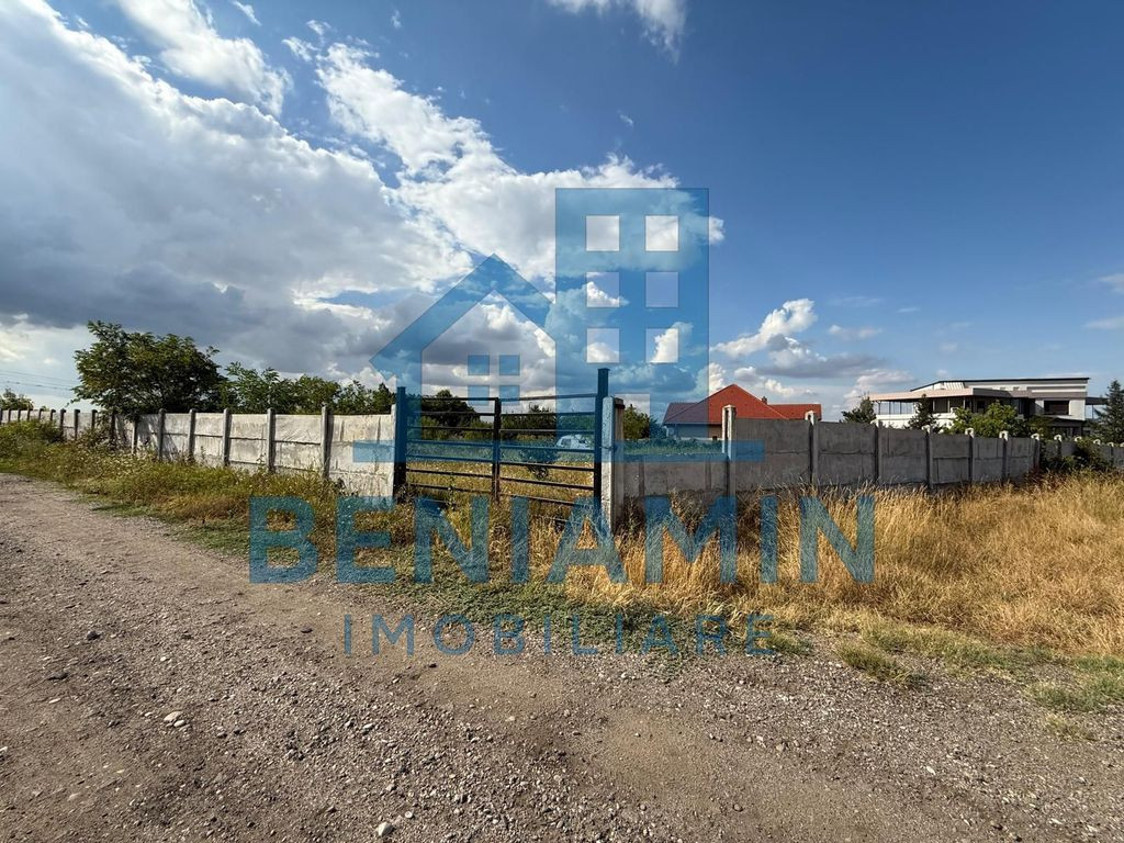 700mp Calea Bucuresti Intravilan zona Plus Aqua-Zona exce...