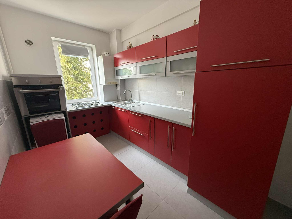 Apratament 2 camere Zorilor-zona UMF