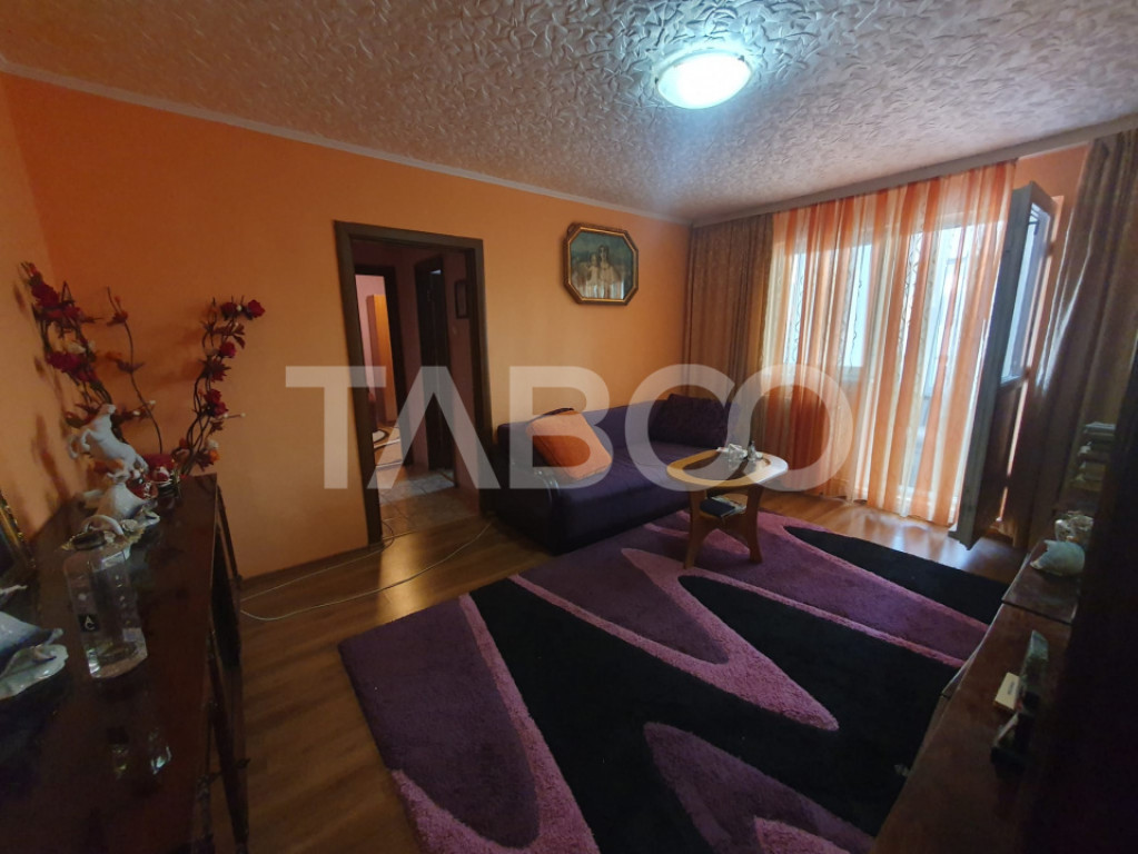 Apartament 2 camere zona 13 Decembrie 49 mp utili +3 mp balc