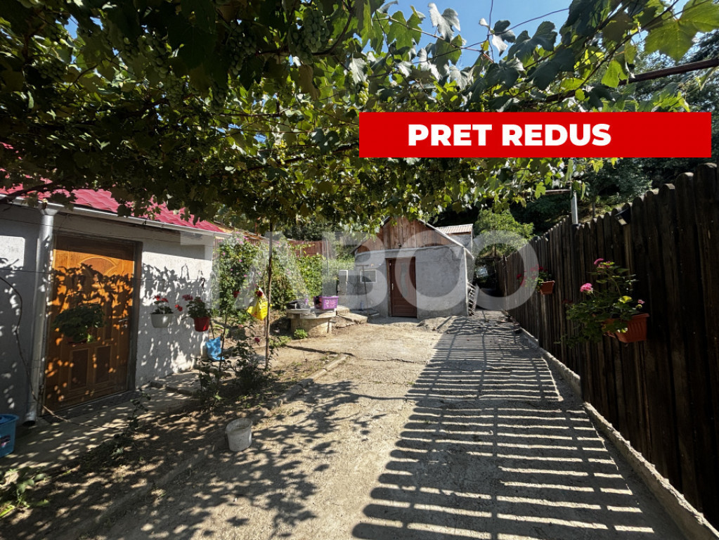 Casa individuala de vanzare Sura Mare cu teren de 310 mp Sib