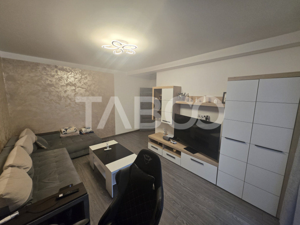 Apartament decomandat 2 camere de inchiriat 56mpu zona Doamn
