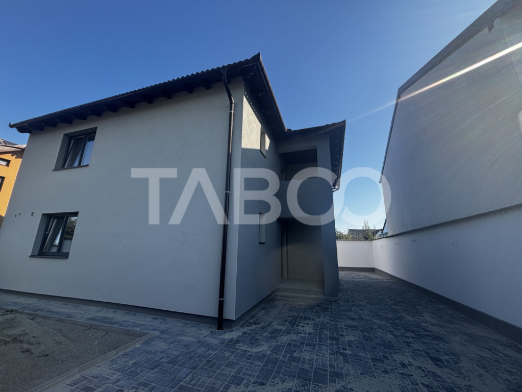 Casa de vanzare cu 5 camere constructie 2024 in zona Terezia