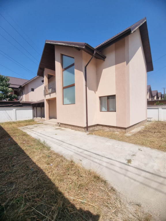 Casa P + 1 zona Lăpuș, 180 mp și teren 260 mp