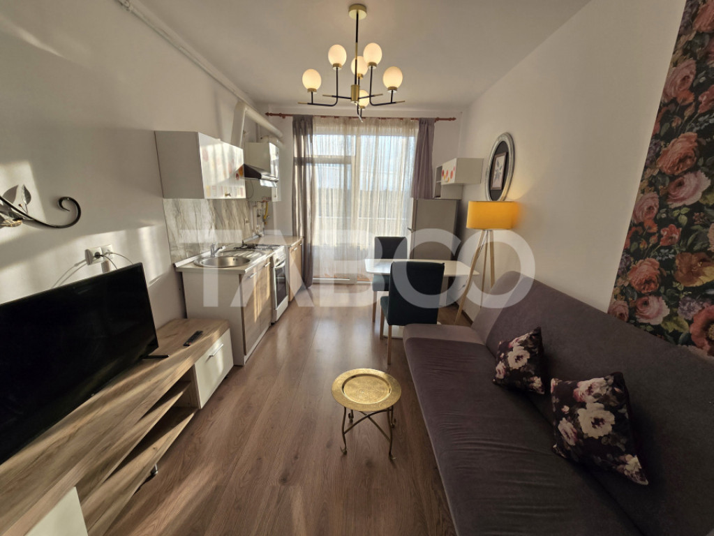 Apartament 2 camere de vanzare balcon parcare intrare in Arh