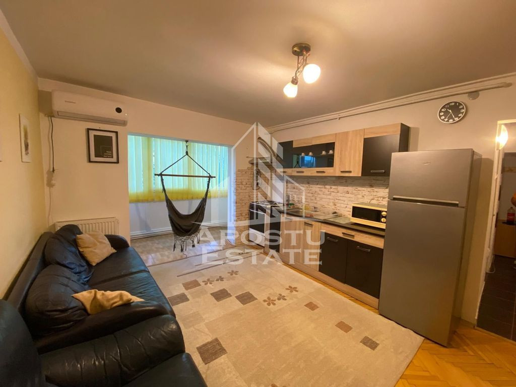 Apartament 3 camere , 50 mp, zona Girocului, centrala pro...