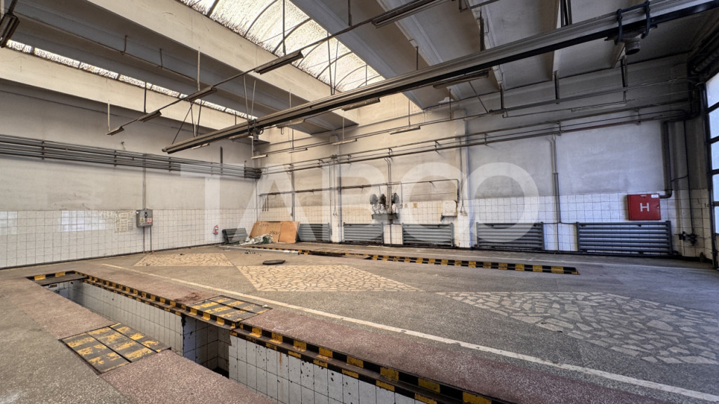 Spatiu pretabil garaj auto detailing 150 mpu Lazaret Sibiu