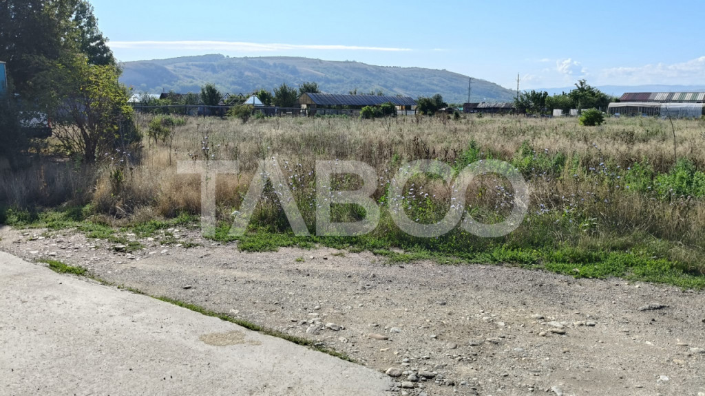 Teren intravilan de vanzare in Garbova judetul Alba