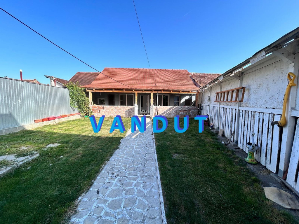 Bocsa Montana, Casa cu Teren si Garaj