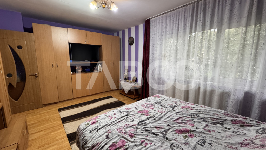 Apartament cu 2 camere de vanzare mobilat utilat 64mpu Brosc