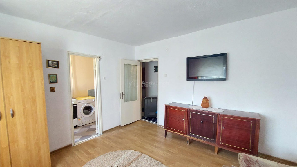 Garsoniera, 24 mp, mobilata-utilata, str. Grigore Bastan