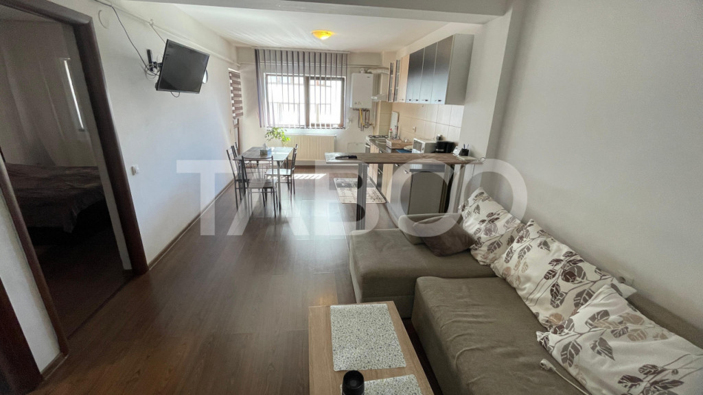 Apartament cu 2 camere balcon si loc de parcare de inchiriat