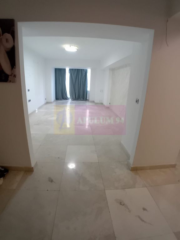 Vanzare apartament de 3 camere in zona Nerva Traian-Unirii