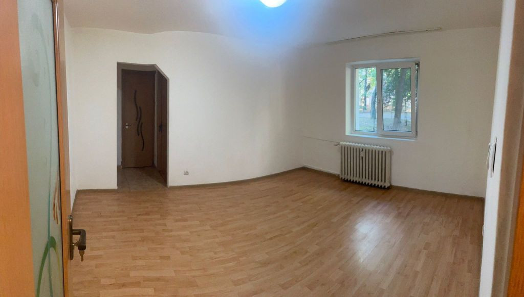 Apartament 2 camere Luica/Piata Resita Loc Parcare