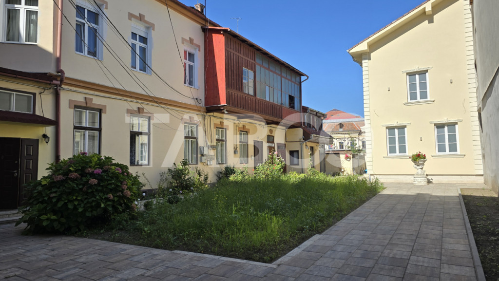 Apartament de inchiriat 2 camere mobilate utilate B-dul Vict