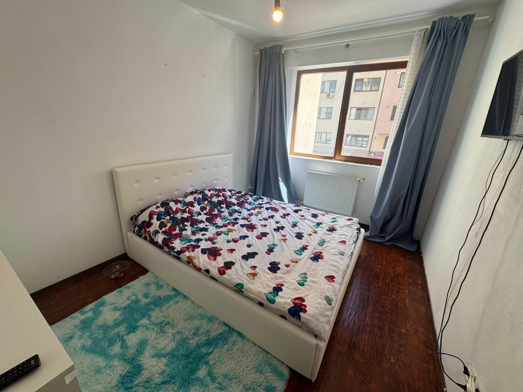 Cartierul Latin 3 camere P/4 Centrala 78mp