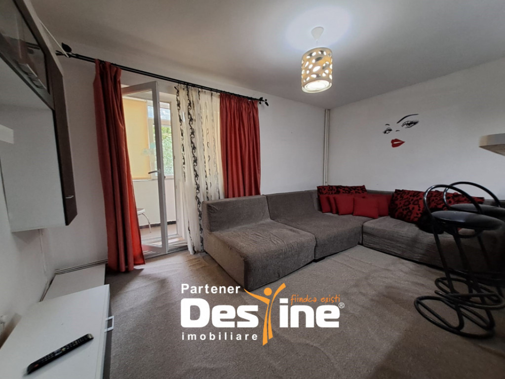 MIRCEA CEL BATRAN, Apartament 3 camere DECOMANDAT, 50,53 mp,