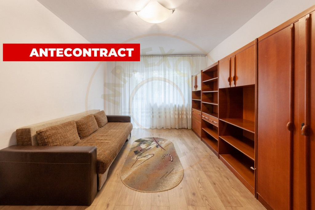 Apartament 3 camere, etaj 1 - Pitesti, Nord!