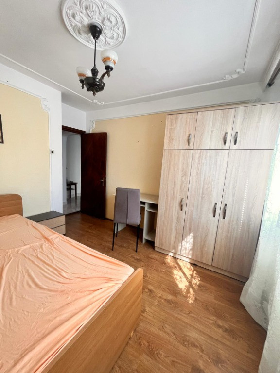 Ap. 2 cam decomandat Canta, centrală termică