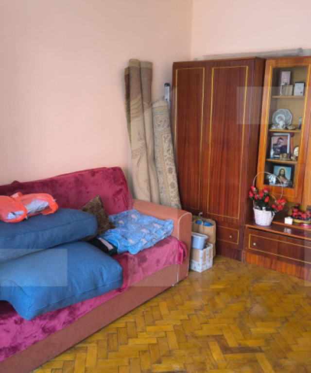 Apartament de vanzare semidecomandat, 68 mp, zona Iosefin