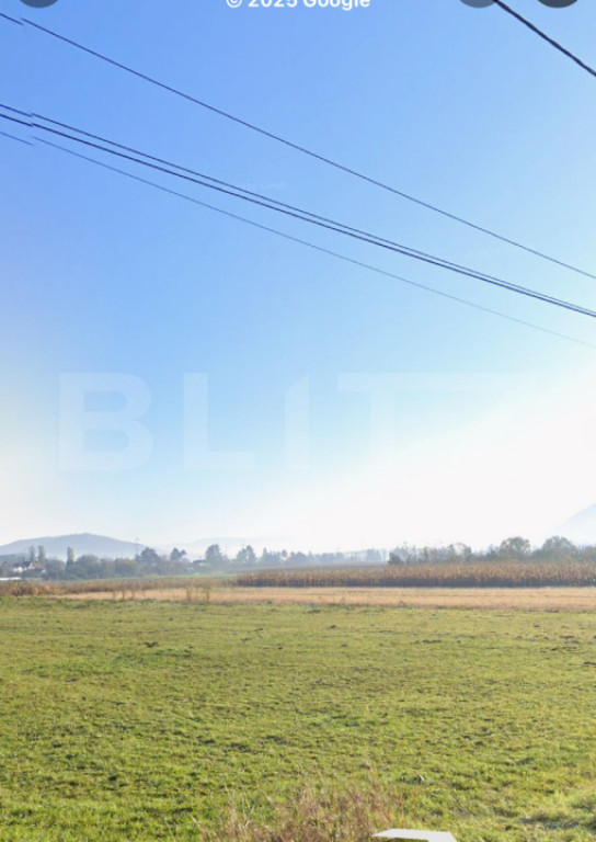 Vânzare teren 14 ari, poziție excelentă la șoseaua de ce