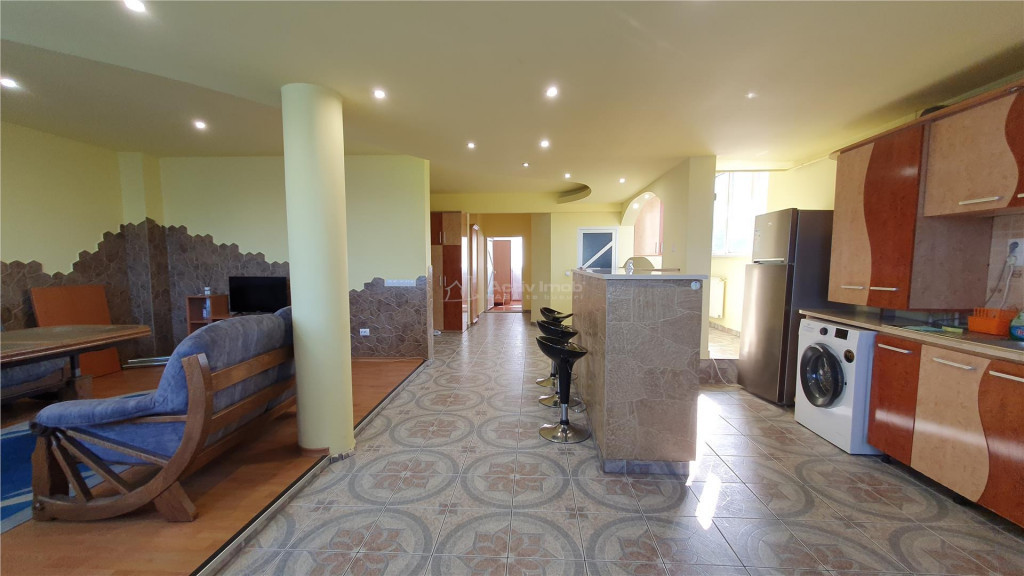 Apartament - 3 camere - 96 mp - CENTRU