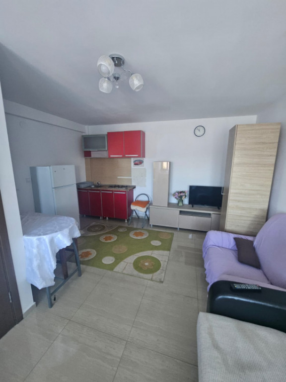 Garsoniera de inchiriat - utilitati incluse - zona Medeea