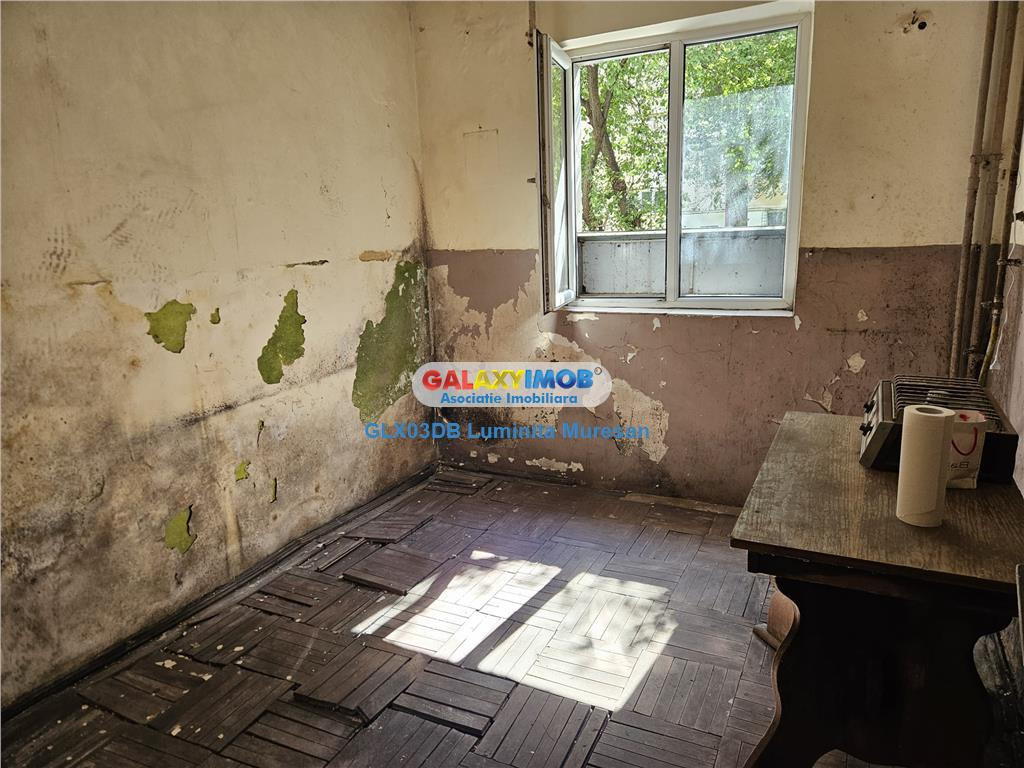 Apartament 3 camere confort 3 Targoviste Micro 9