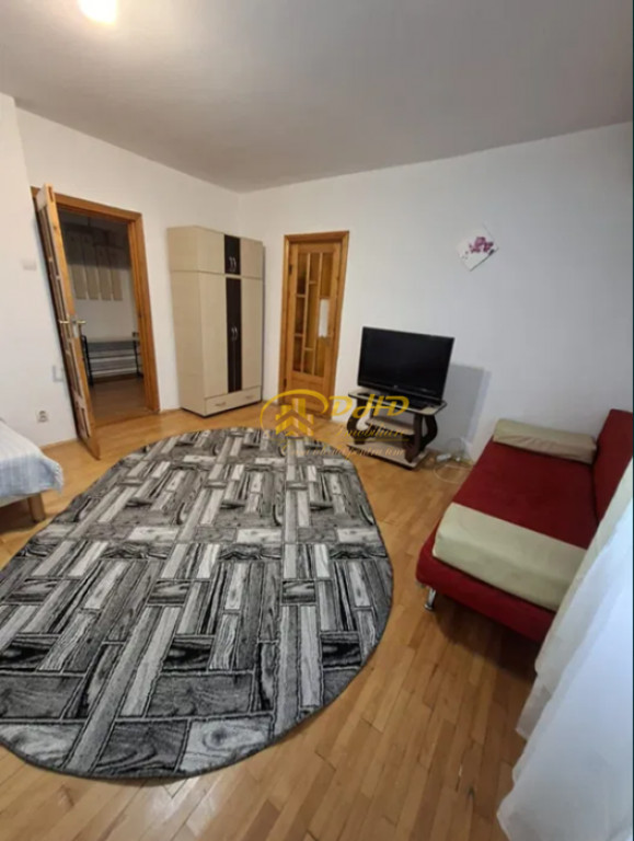 NICOLINA, Garsoniera 40 mp, balcon generos