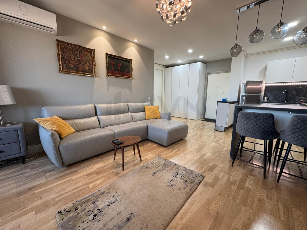 2 Camere l Bloc nou l Metrou