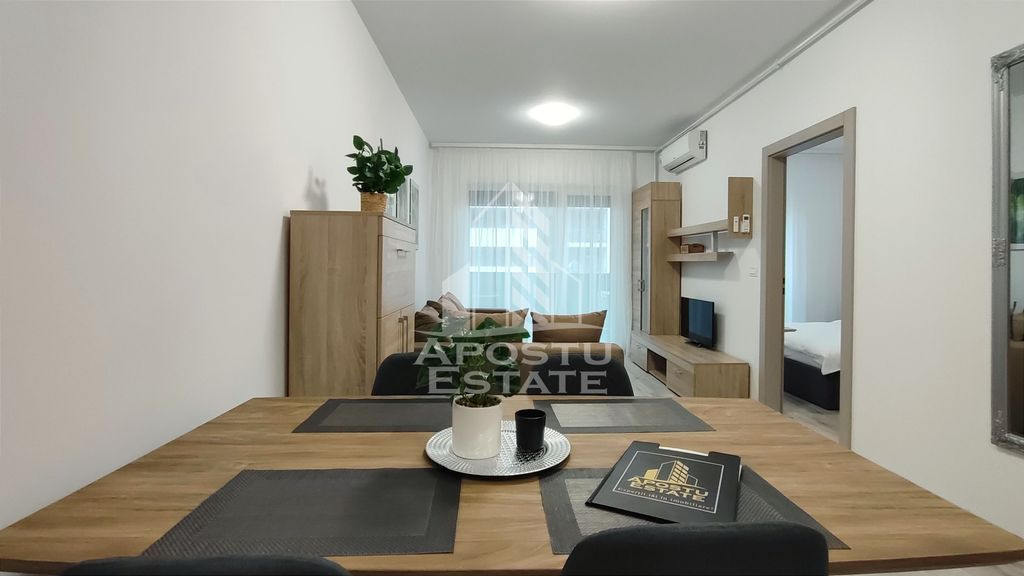 Apartament cu 2 camere, living open space, in Adora Park