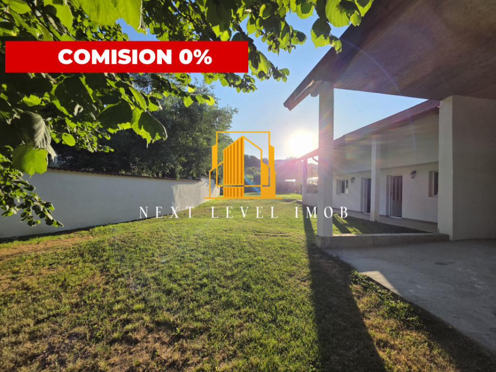 Casă spațioasă – Micești, Argeș, teren generos 2.500