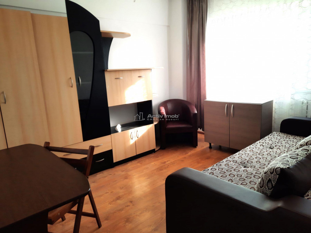 Chirie Apartament cu o camera mobilat utilat Bld Traian