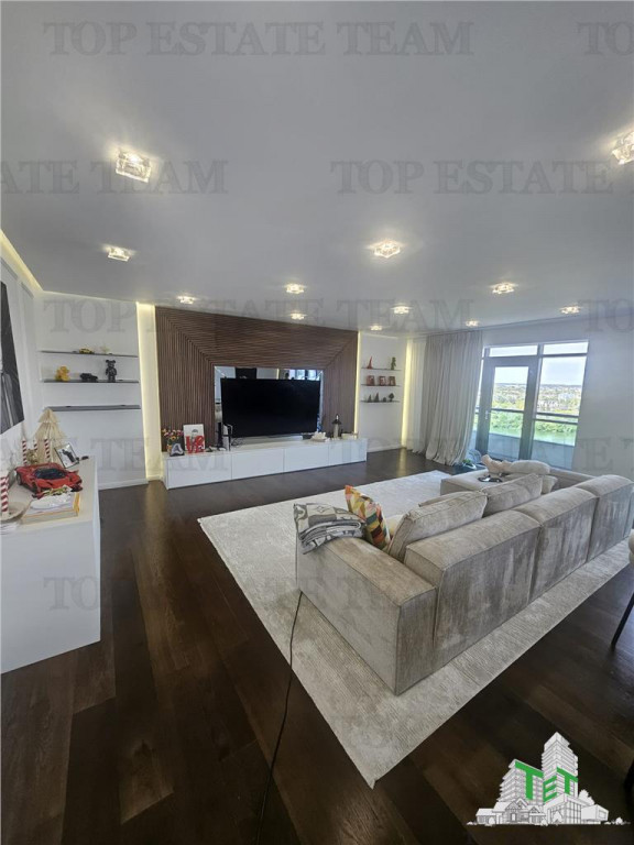 Penthouse exclusivist intr-un complex luxurios