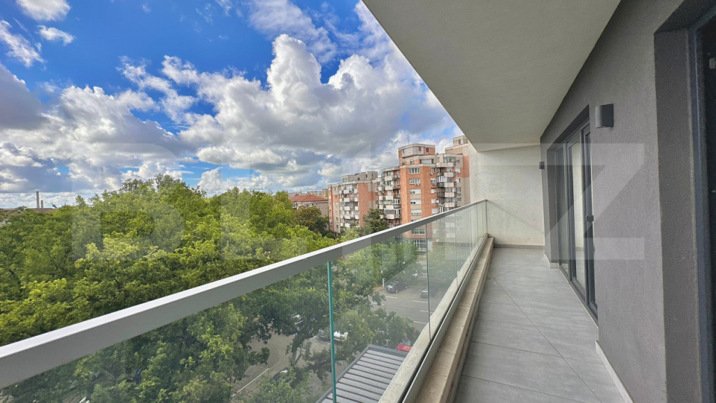 Apartament cu 3 camere, 73mp, zona Decebal