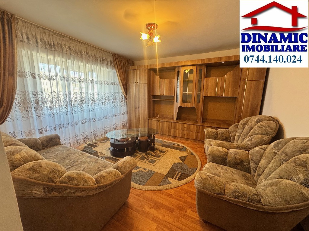 Ap 2 camere, Str. D. Leonida, zona Bradet, 350 EURO/lunar.