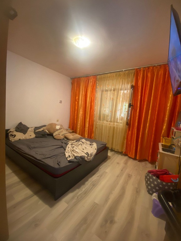 Ap. 2 cam, mobilat si utilat, centrală termică, bloc 1989