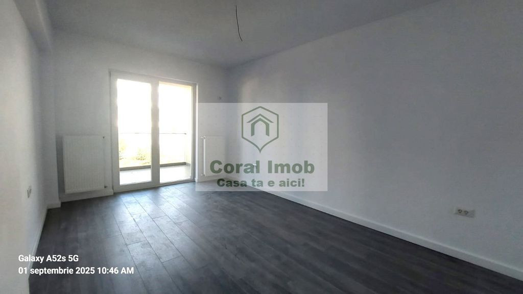 Vanzare Apartament 2 camere decomandate, parcare, boxa, D...
