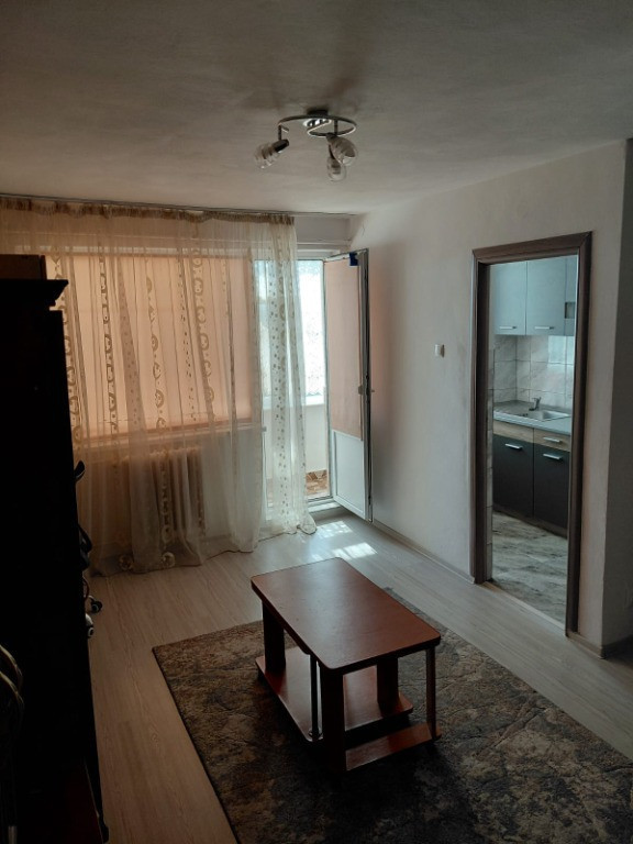 Garsonieră Tătărași, mobilată și utilată, aer condiționat